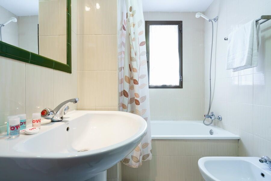 Oyo Hotel Costa Andaluza 莫特里尔 外观 照片